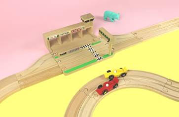 ikonic - Win een houten racebaan van Ikonic Toys - Win a wooden race track