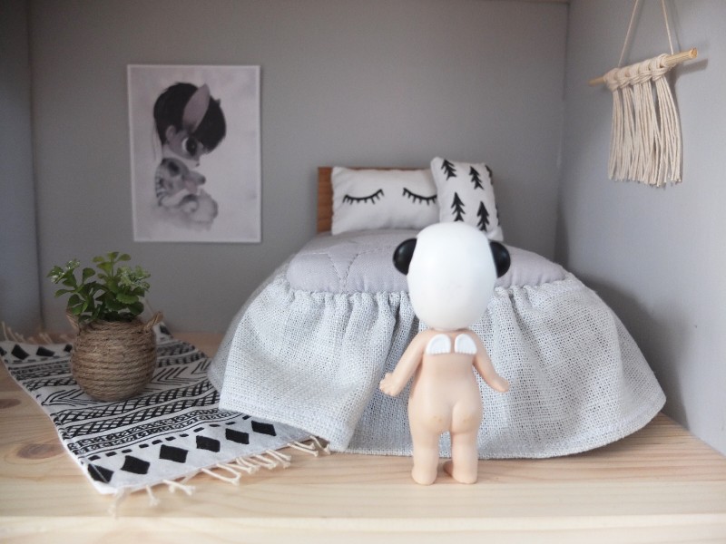 Photo No3 - DIY / IKEA dollhouse pimpen