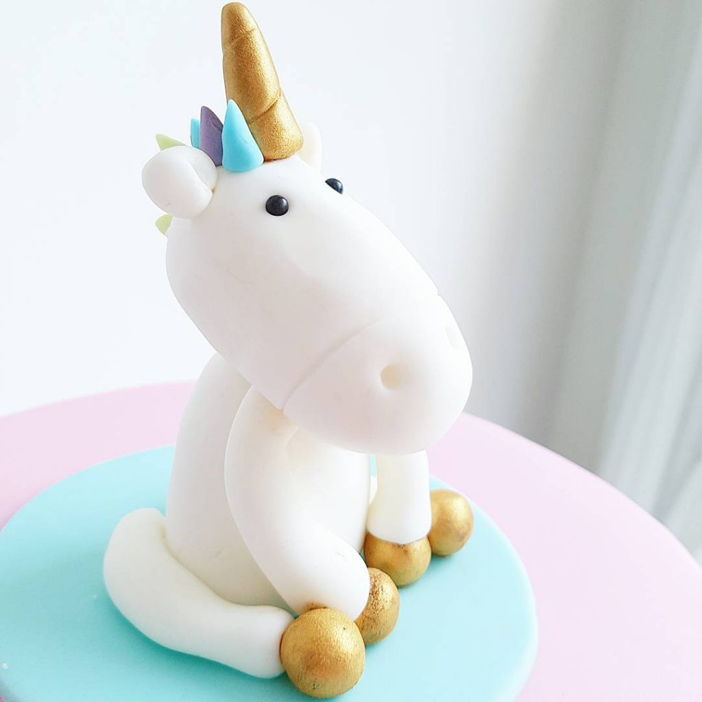 unicorn party - unicorns & fairytales