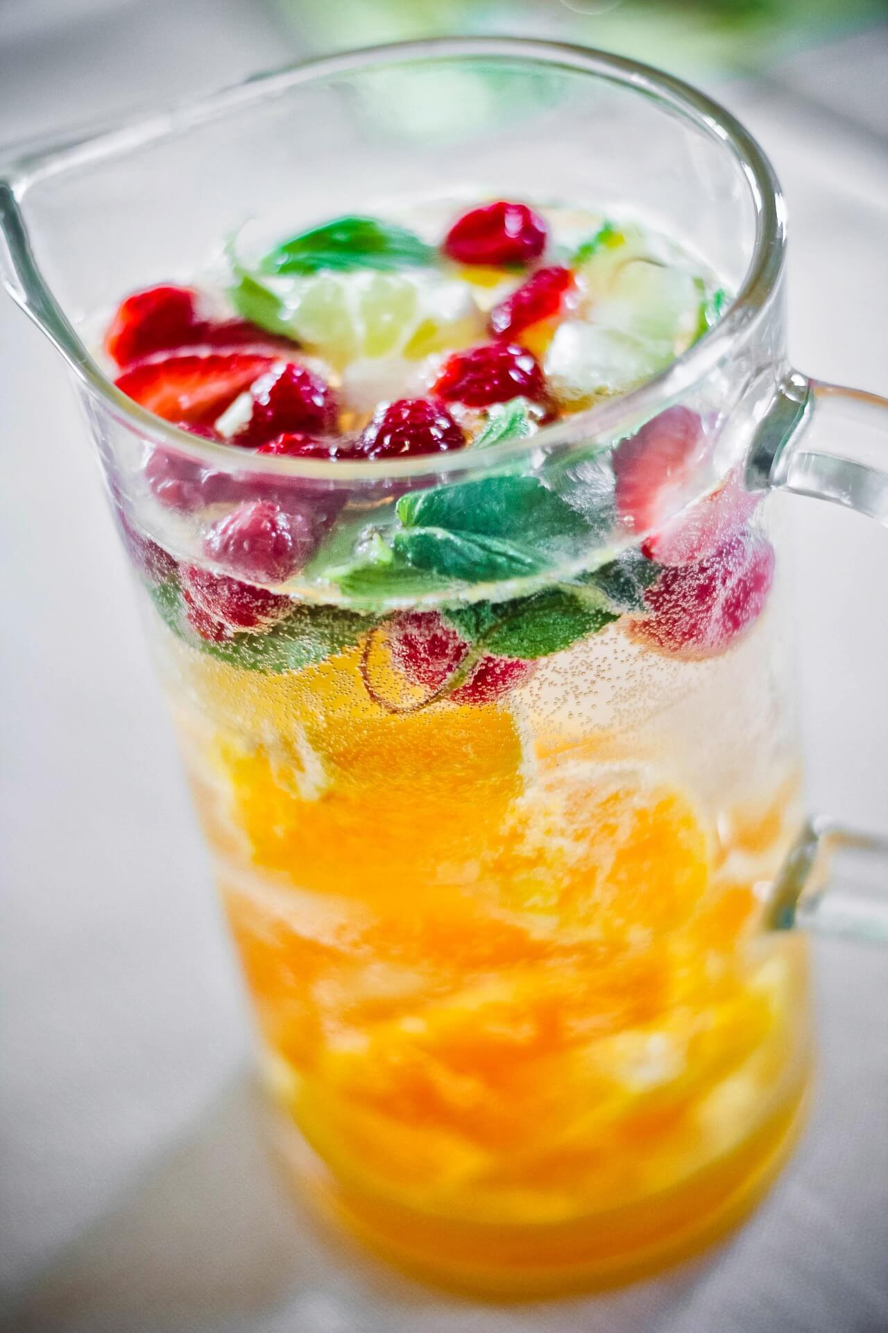 infused water - unicorns & fairytales