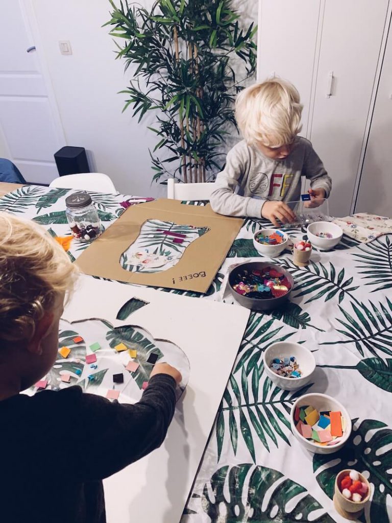 Halloween suncatcher maken - unicorns & fairytales