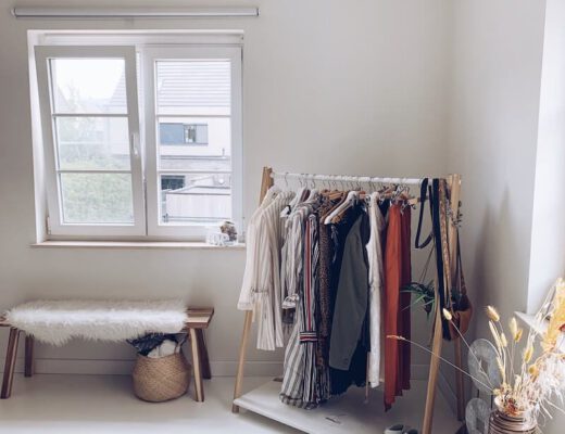 slaapkamer met kledingrek - unicorns & fairytales