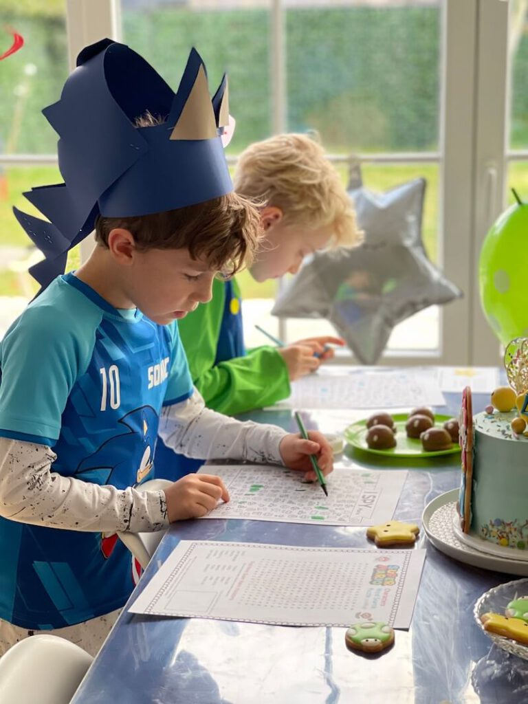 zoektocht in thema Super Mario Bros voor kinderen - unicorns & fairytales