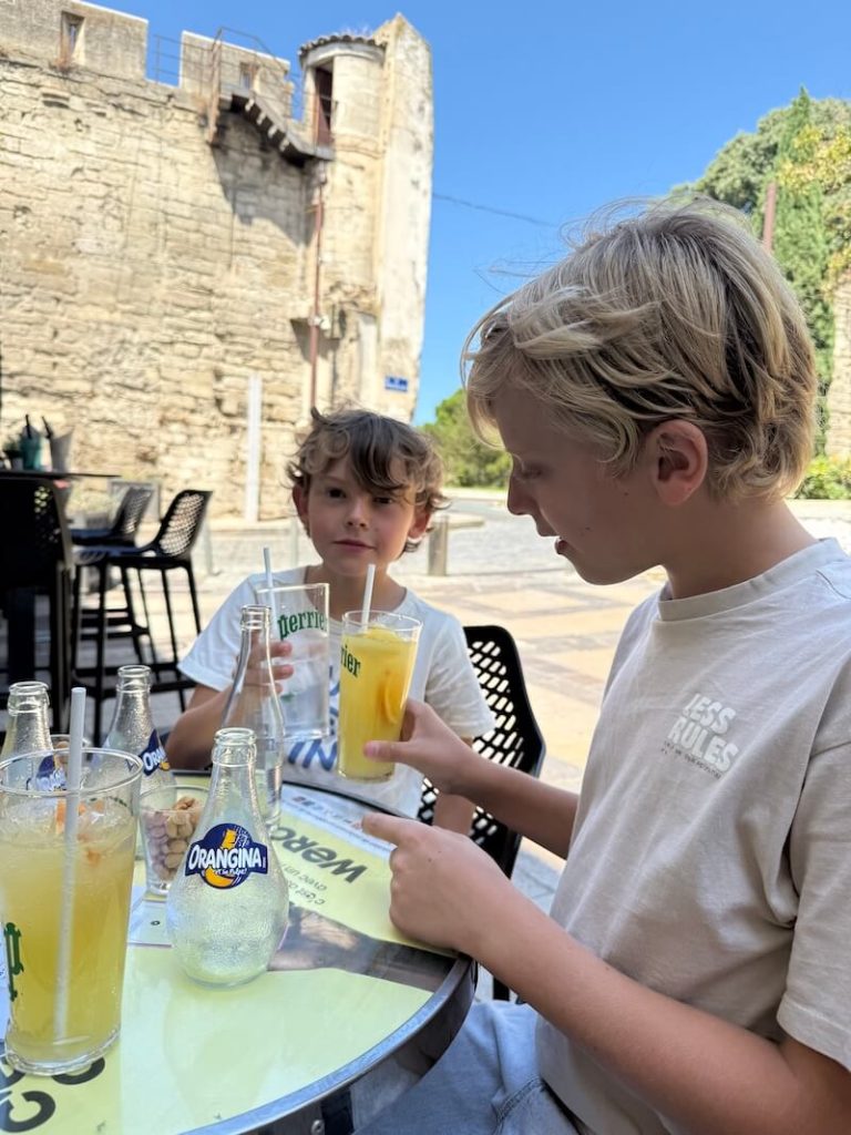 Le Provence met kinderen - unicorns & fairytales