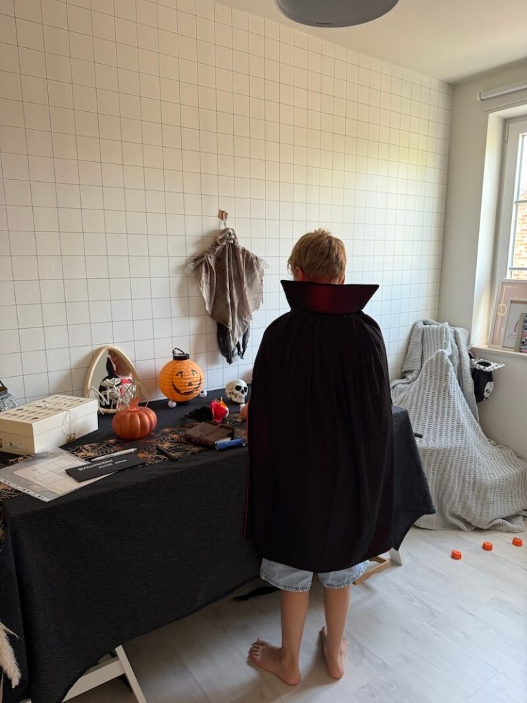 escape game halloween kinderen - unicorns & fairytales