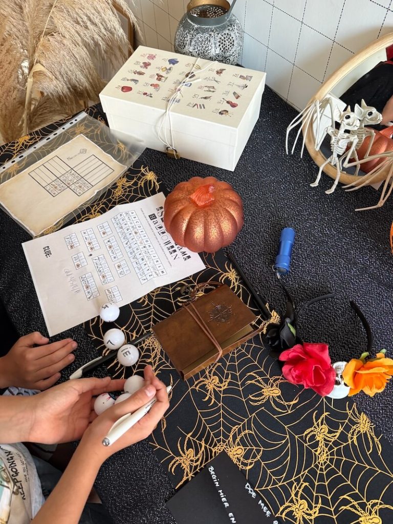 escape game halloween kinderen - unicorns & fairytales