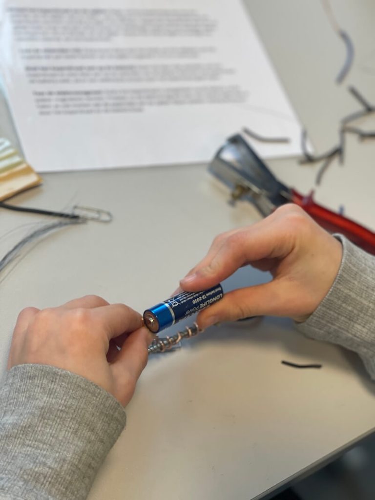 werken rond elektriciteit met kinderen - unicorns & fairytales